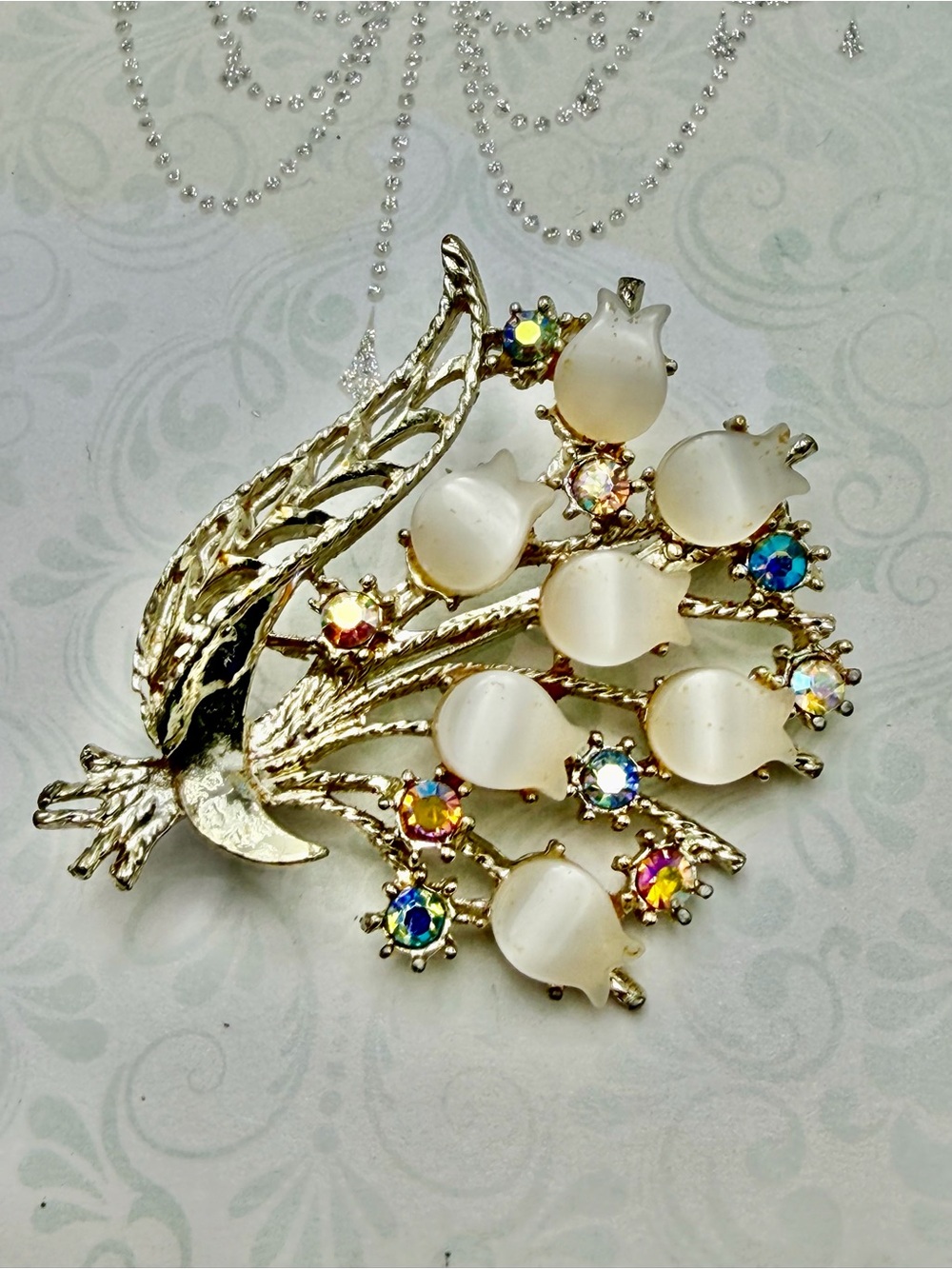🎃🎃Floral Cluster Brooch with White Cabochons and Aurora Crystals #cz781